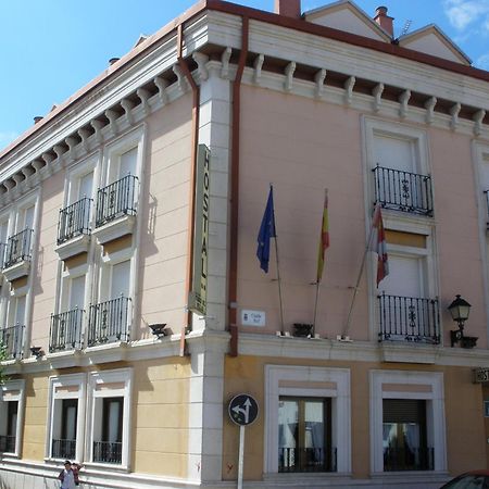 Hostal Virgen Del Villar Laguna de Duero Εξωτερικό φωτογραφία
