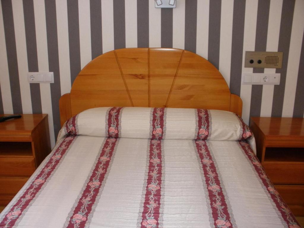 Hostal Virgen Del Villar Laguna de Duero Δωμάτιο φωτογραφία