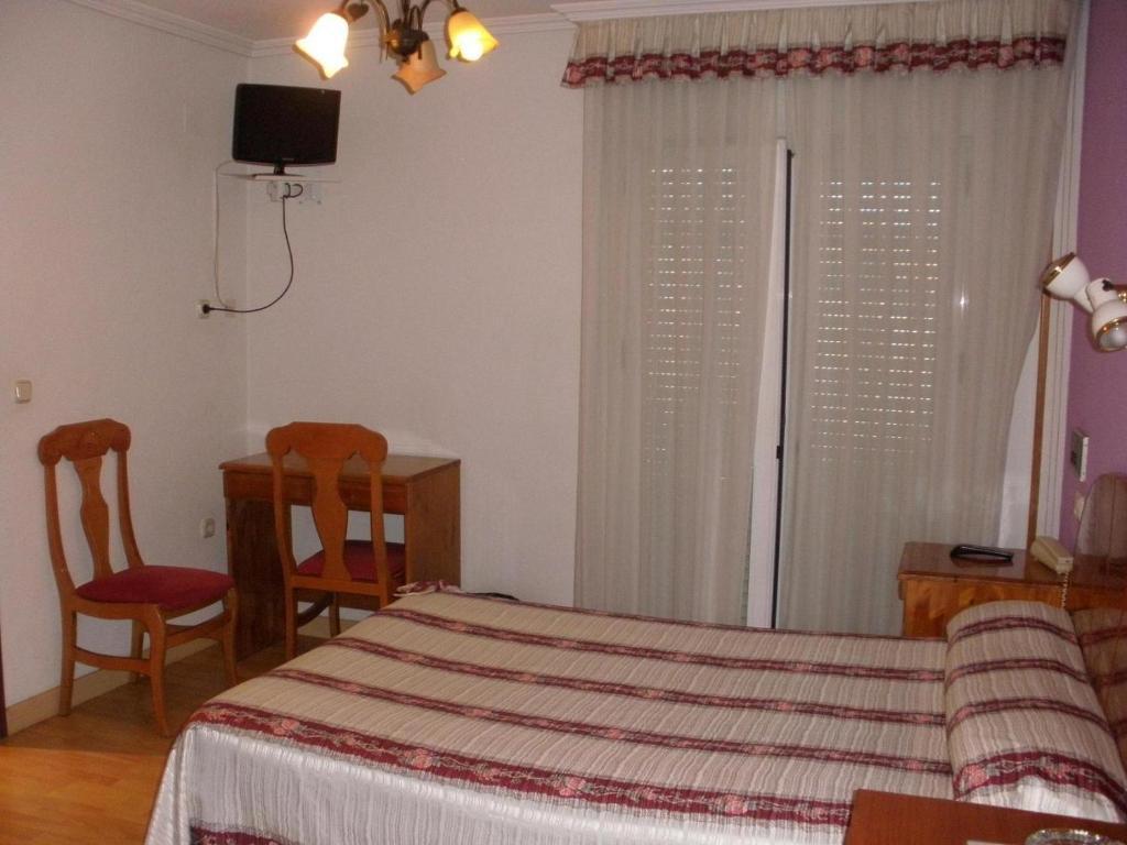 Hostal Virgen Del Villar Laguna de Duero Δωμάτιο φωτογραφία