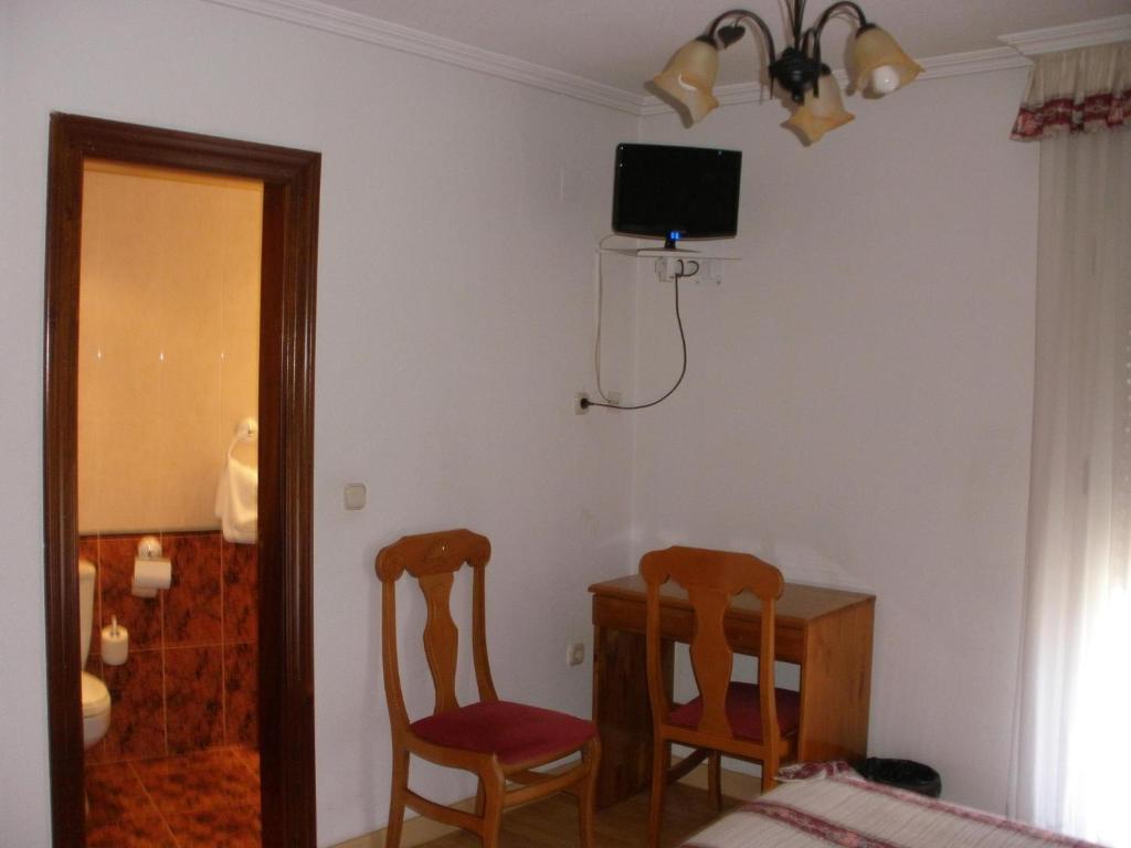 Hostal Virgen Del Villar Laguna de Duero Δωμάτιο φωτογραφία