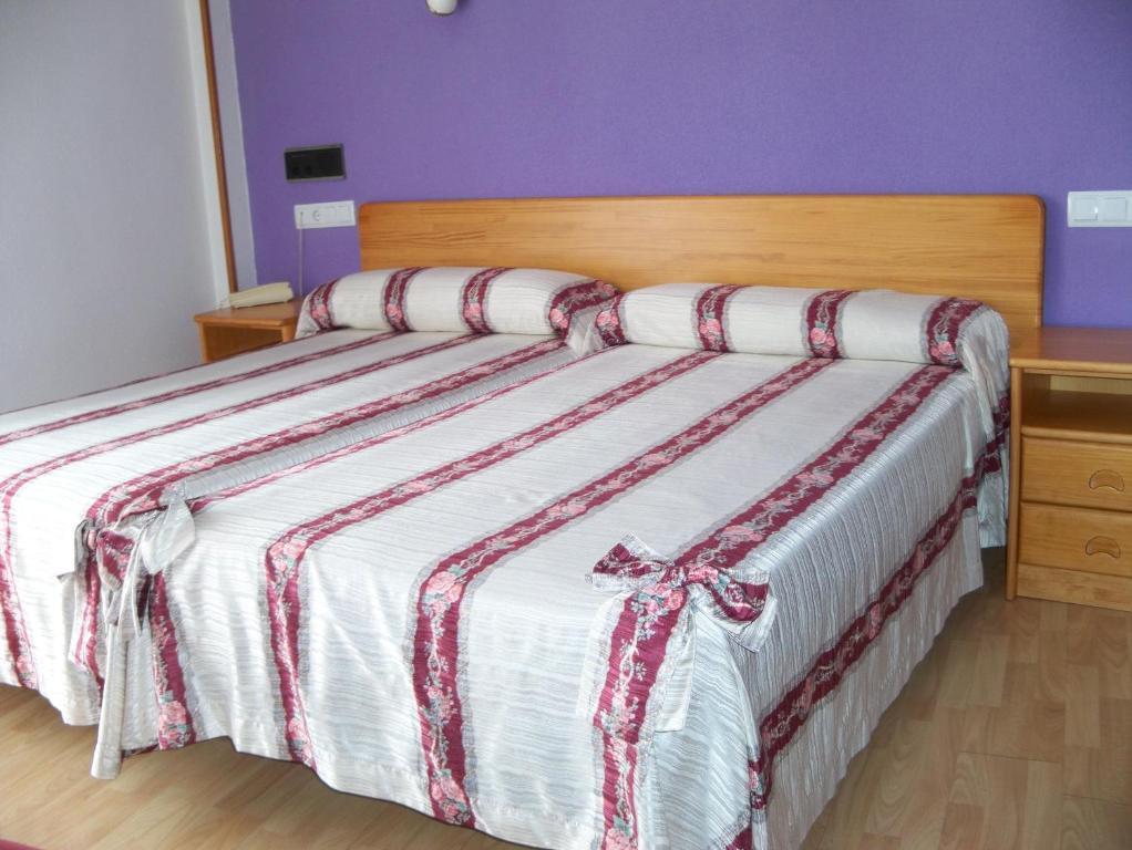 Hostal Virgen Del Villar Laguna de Duero Δωμάτιο φωτογραφία